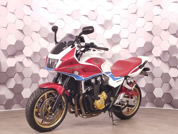 2011 Honda CB 1300, белый, 677000 рублей - вид 1