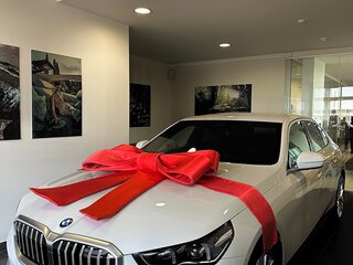 2023 BMW 5 серии 520i VIII (G60/G61/G68), белый, 5699000 рублей, вид 2