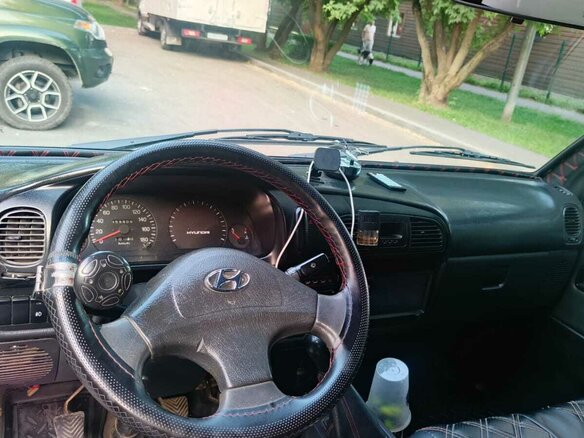 2010 Hyundai Porter, белый, 500000 рублей - вид 9
