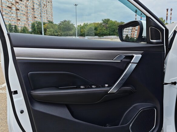 2020 Geely Coolray I, белый - вид 17