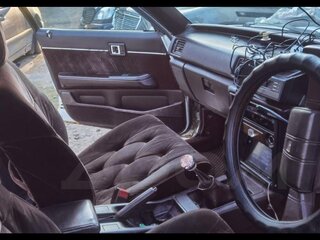 1985 Toyota Mark II V (X70), белый, 350000 рублей, вид 4