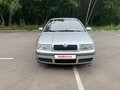 2002 Skoda Octavia I (A4) Рестайлинг, серебристый - вид 1