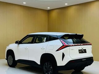 2026 Geely Boyue II Рестайлинг, белый, 2820000 рублей, вид 2