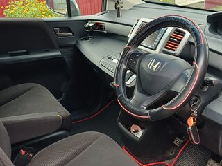 2011 Honda Freed I, серый, 950000 рублей, вид 5