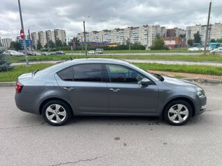 2019 Skoda Octavia III (A7) Рестайлинг, серый, 1330000 рублей, вид 5