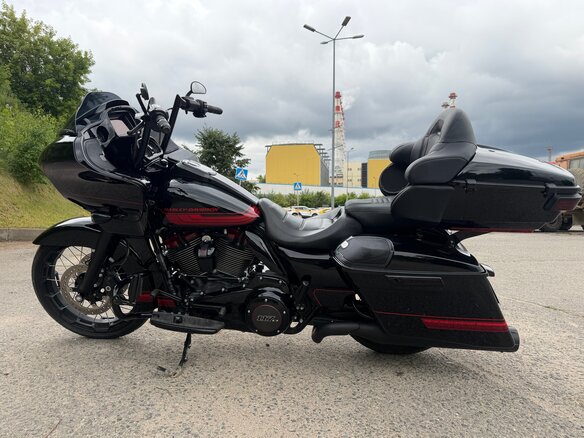 2021 Harley-Davidson CVO Road Glide, чёрный, 3500000 рублей - вид 25