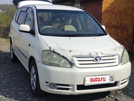 2002 Toyota Ipsum II (M20), белый, 680000 рублей, вид 3