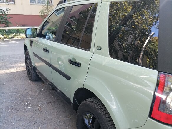 2012 Land Rover Freelander II Рестайлинг, зелёный, 1650000 рублей - вид 13