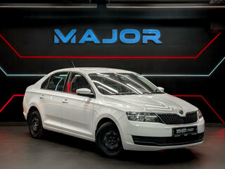 2018 Skoda Rapid I Рестайлинг, белый, 710000 рублей, вид 3