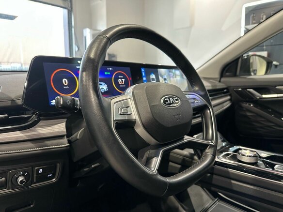 2023 JAC JS6, чёрный, 1290000 рублей - вид 11