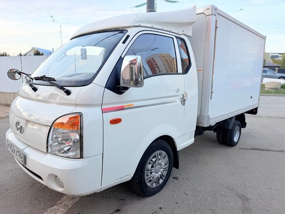 2009 Hyundai Porter II, белый, 770000 рублей - вид 9