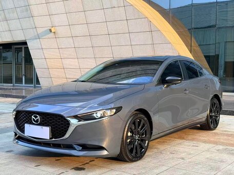 2025 Mazda 3 Axela IV (BP), серый, 1800000 рублей, вид 1