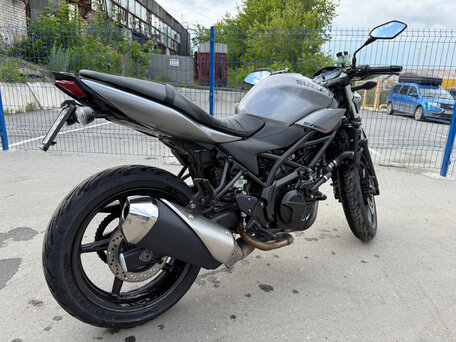 2019 Suzuki SV 650, серый, 610000 рублей, вид 2