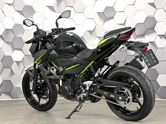 2023 Kawasaki Z 400, чёрный, 599000 рублей - вид 7