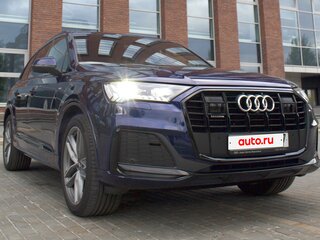 2020 Audi Q7 45 TDI II (4M) Рестайлинг, синий, 7990000 рублей, вид 4