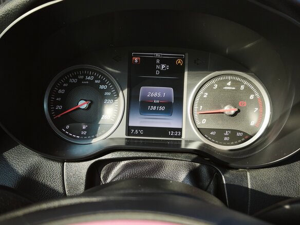 2015 Mercedes-Benz C-Класс 180 IV (W205), чёрный, 1800000 рублей - вид 15