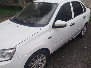 2013 Lada (ВАЗ) Granta I, белый, 299999 рублей, вид 1