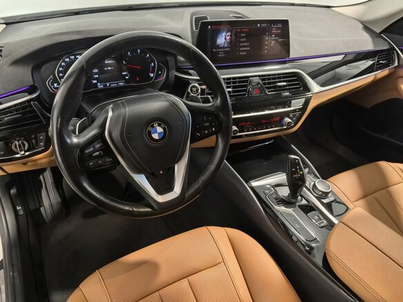 2020 BMW 5 серии 520d VII (G30/G31/G38) Рестайлинг, белый, 3830000 рублей - вид 12