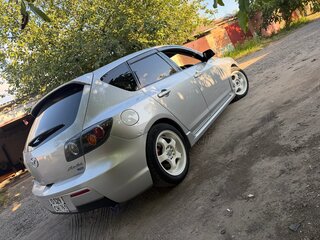 2004 Mazda Axela I, серебристый, 600000 рублей, вид 3