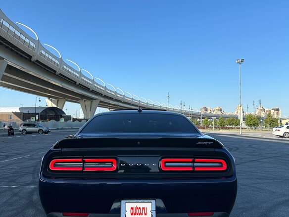 2016 Dodge Challenger SRT III Рестайлинг 2, синий, 4450000 рублей - вид 5