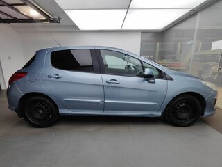 2011 Peugeot 308 I Рестайлинг, серый, 440000 рублей, вид 4