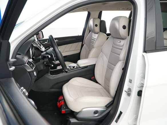 2017 Mercedes-Benz GLS AMG 63 AMG I (X166), белый, 4199077 рублей - вид 9