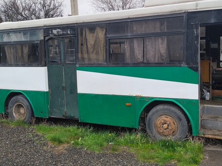 1999 Kia Cosmos, зелёный, 3500000 рублей, вид 3
