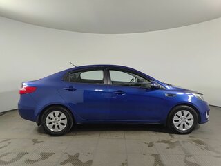 2014 Kia Rio 6-speed III, синий, 715000 рублей, вид 4