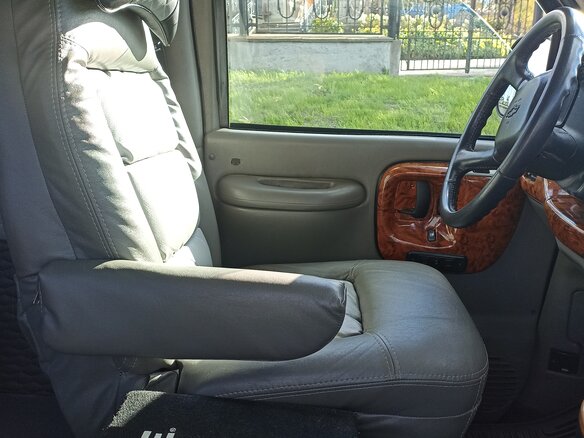 2000 Chevrolet Express I, чёрный, 1230000 рублей - вид 22