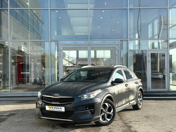 2021 Kia XCeed I, серый, 1630000 рублей - вид 3