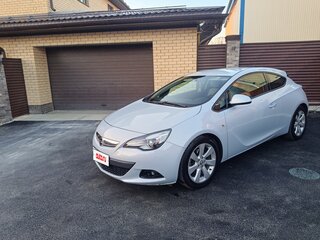 2012 Opel Astra GTC J Рестайлинг, белый, 980000 рублей, вид 1
