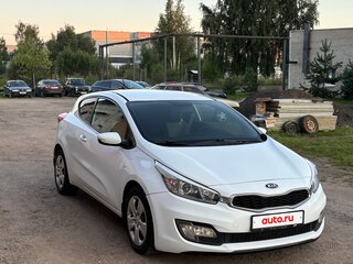 2013 Kia Ceed II, белый, 950000 рублей, вид 3