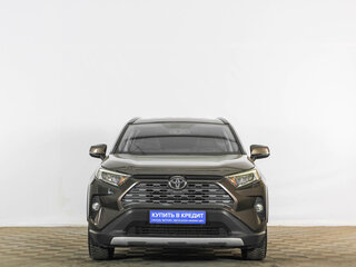 2022 Toyota RAV4 V (XA50), коричневый, 2949000 рублей, вид 2
