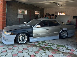 1991 Nissan Laurel VI (C33), бежевый, 1250000 рублей, вид 2