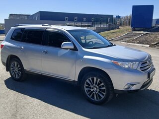 2011 Toyota Highlander II (XU40) Рестайлинг, серебристый, 1560000 рублей, вид 5
