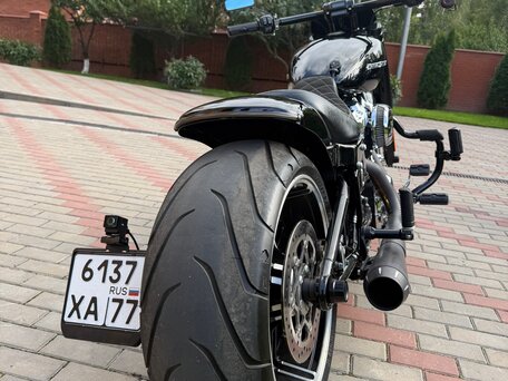 2021 Harley-Davidson Breakout, чёрный, 2950000 рублей, вид 5