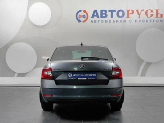 2018 Skoda Octavia III (A7) Рестайлинг, серый, 1747000 рублей, вид 4