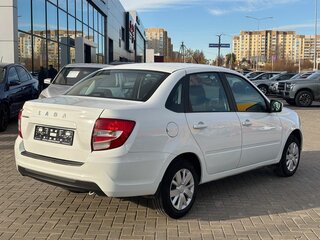2023 Lada (ВАЗ) Granta I Рестайлинг, белый, 660000 рублей, вид 4