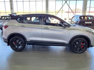2026 Geely Coolray I Рестайлинг 2, серебристый, 2774990 рублей, вид 4