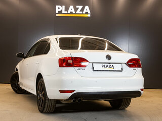 2013 Volkswagen Jetta VI, белый, 930000 рублей, вид 3