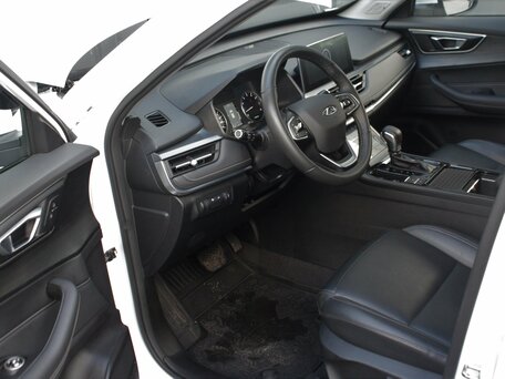 2024 Chery Tiggo 4 Pro I Рестайлинг, белый, 1650000 рублей, вид 5