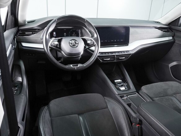 2021 Skoda Octavia IV (A8), серый, 2050000 рублей - вид 5