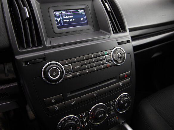 2014 Land Rover Freelander II Рестайлинг 2, чёрный - вид 16