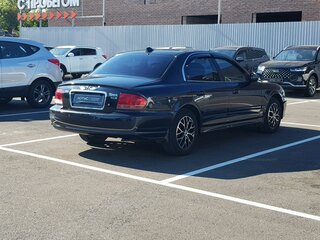 2005 Hyundai Sonata ТагАЗ IV (EF) Рестайлинг, чёрный, 399000 рублей, вид 3