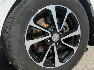 2015 Hyundai Solaris I Рестайлинг, белый, 800000 рублей, вид 5