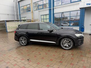 2019 Audi Q7 II (4M), чёрный, 4250000 рублей, вид 5