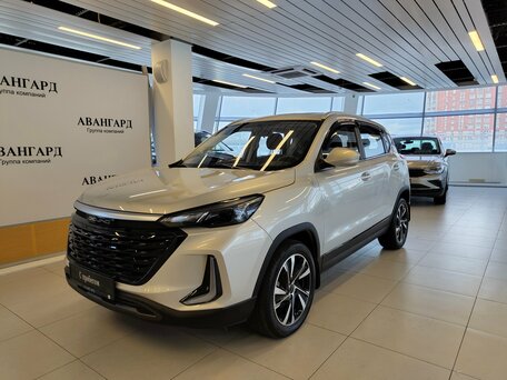 2023 BAIC X35, серебристый, 1423000 рублей, вид 1