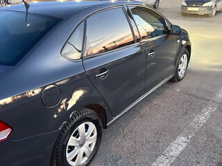 2013 Volkswagen Polo V, серый, 620000 рублей, вид 3
