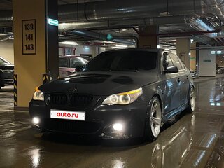 2005 BMW 5 серии 525i V (E60/E61), чёрный, 900000 рублей, вид 5