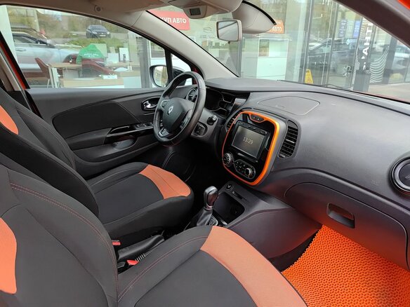 2017 Renault Kaptur I, оранжевый, 1475000 рублей - вид 10